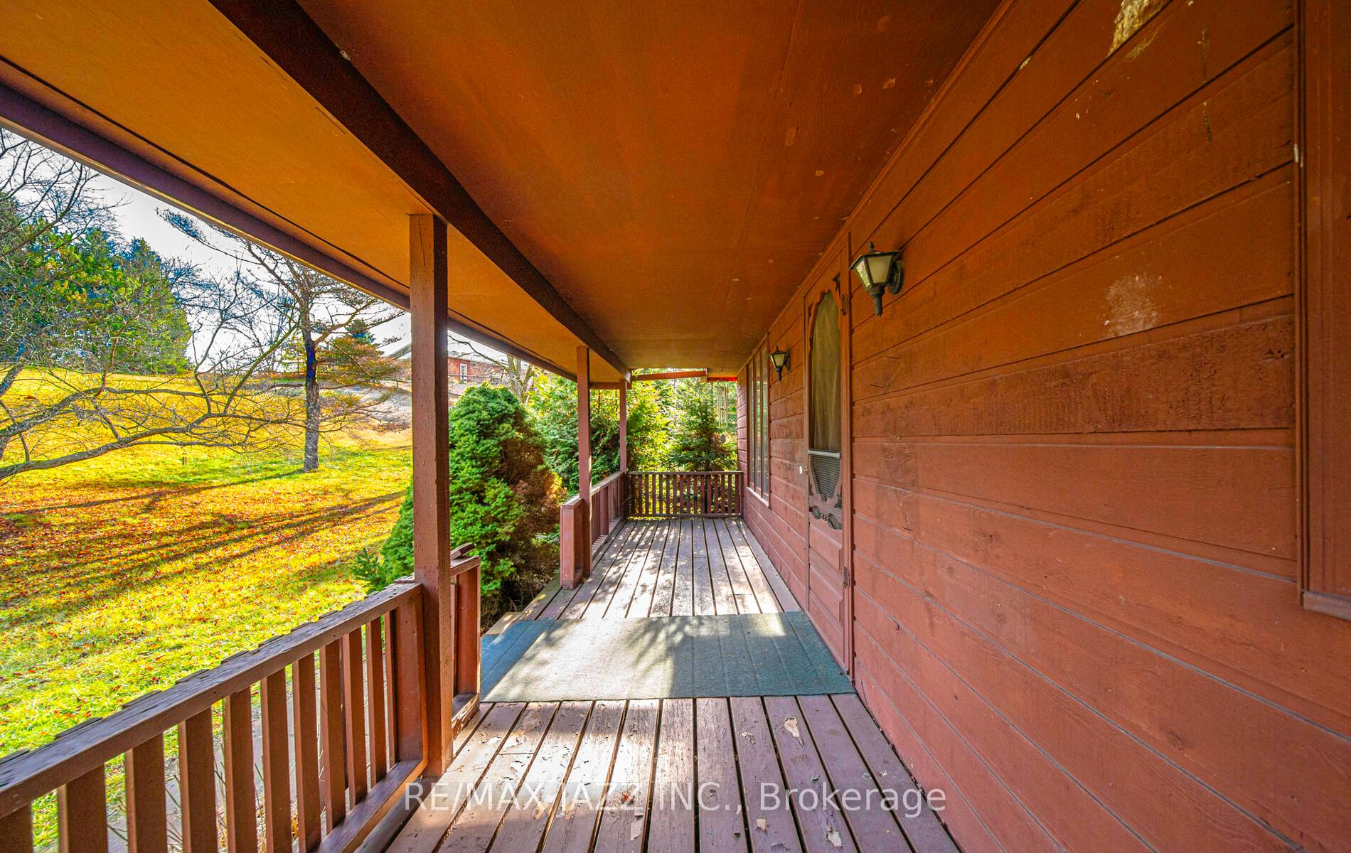 Photo 9 of 4474 Harwood Road, Hamilton Township, Baltimore — HOMEH