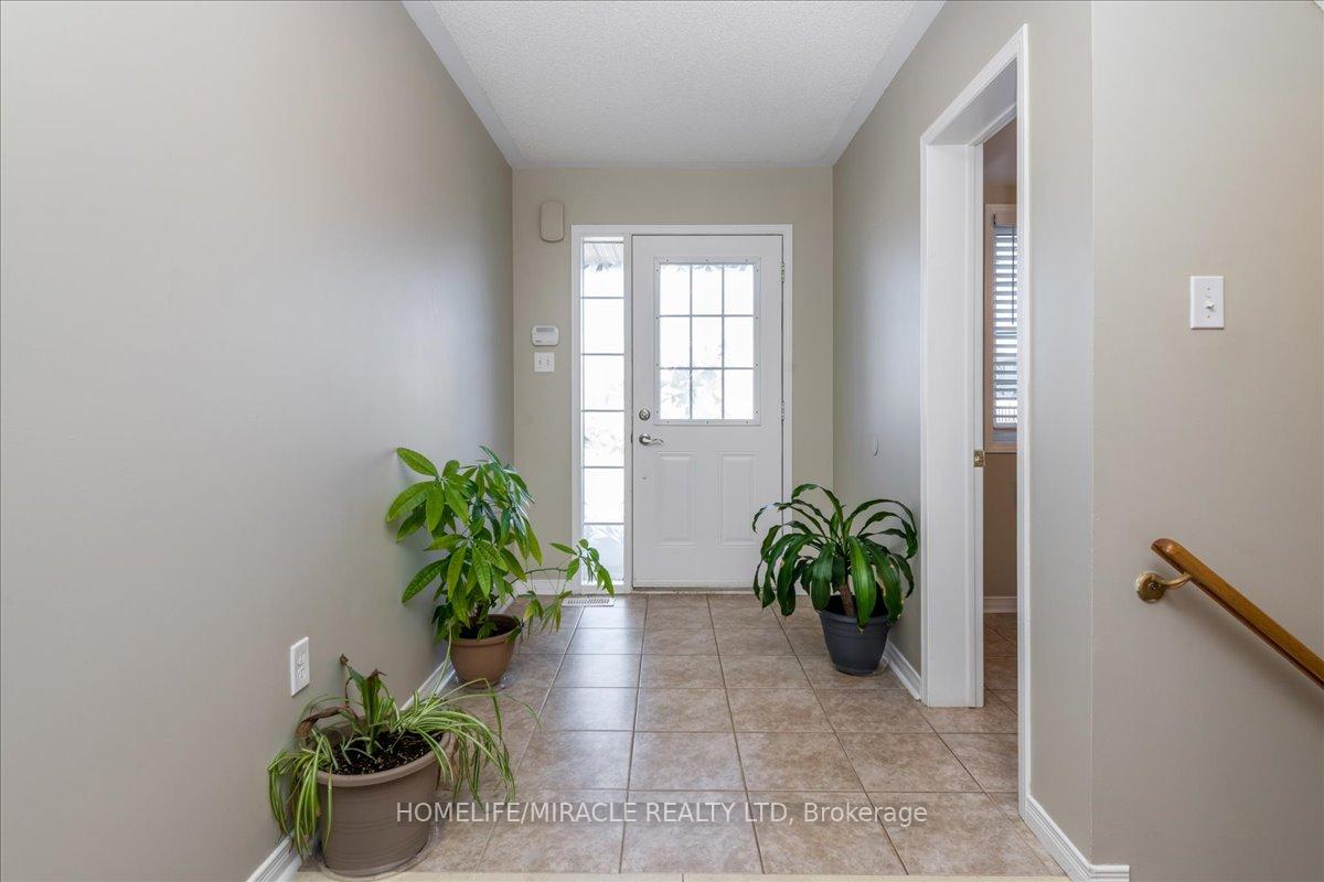 Photo 5 of 68 Admiral Crescent, Essa, Angus — HOMEH