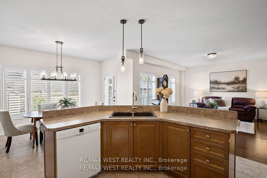 Photo 14 of 47 Burt Avenue, New Tecumseth, Alliston — HOMEH