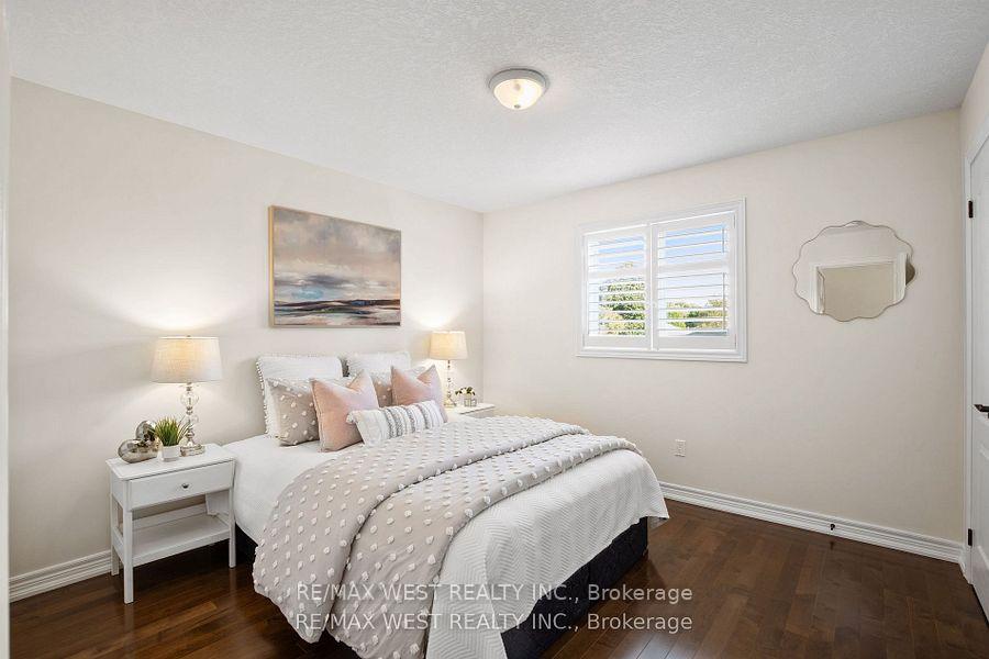 Photo 12 of 47 Burt Avenue, New Tecumseth, Alliston — HOMEH