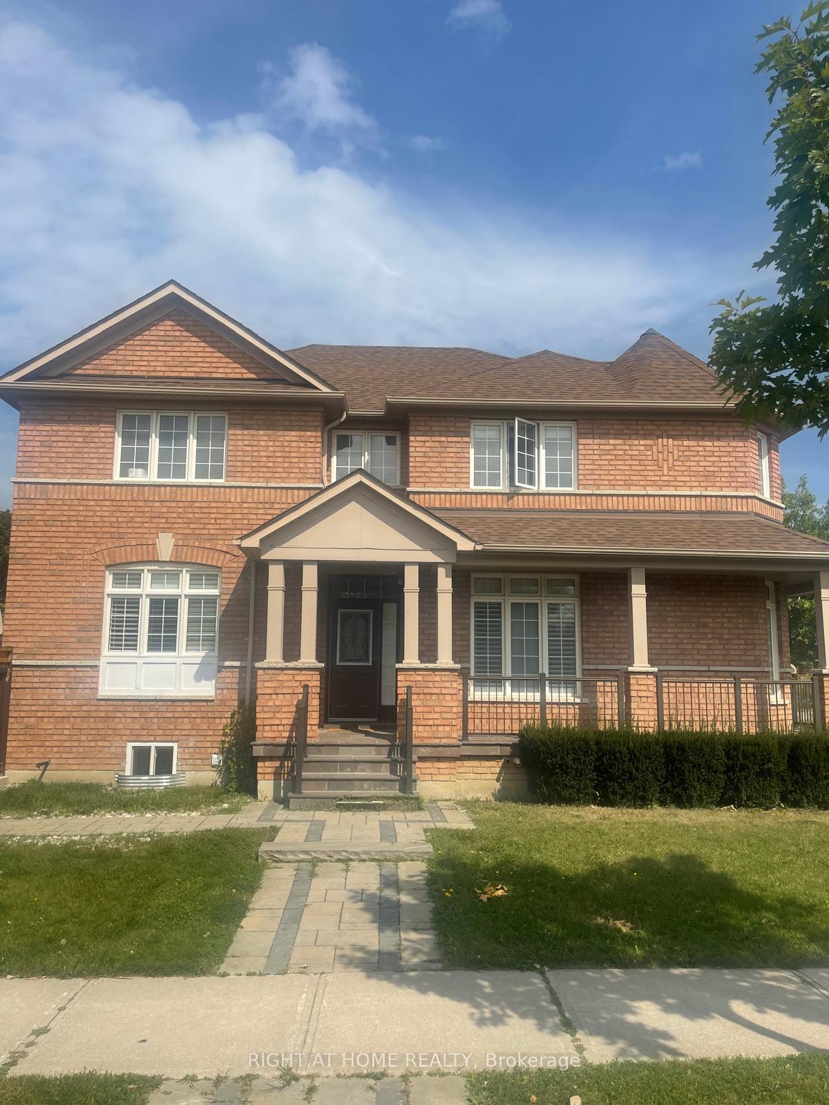 Front of 2 lichen Court