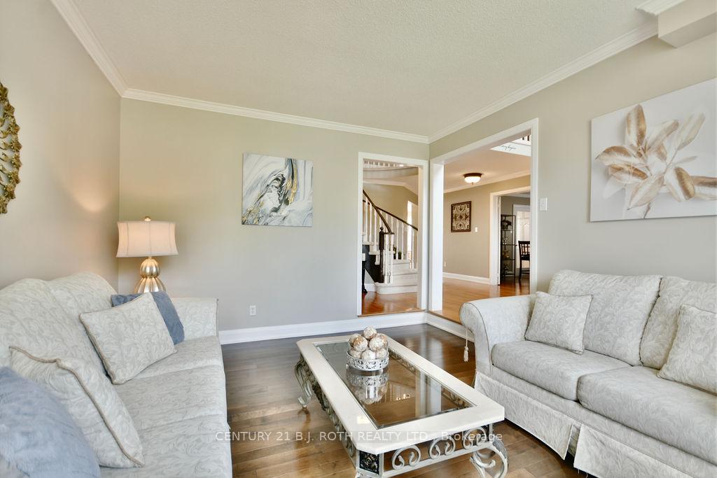 Photo 18 of 79 Maclaren Avenue, Barrie, Innis-Shore — HOMEH