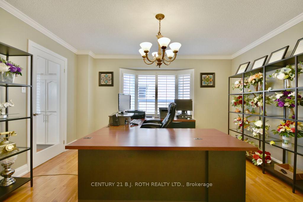 Photo 23 of 79 Maclaren Avenue, Barrie, Innis-Shore — HOMEH