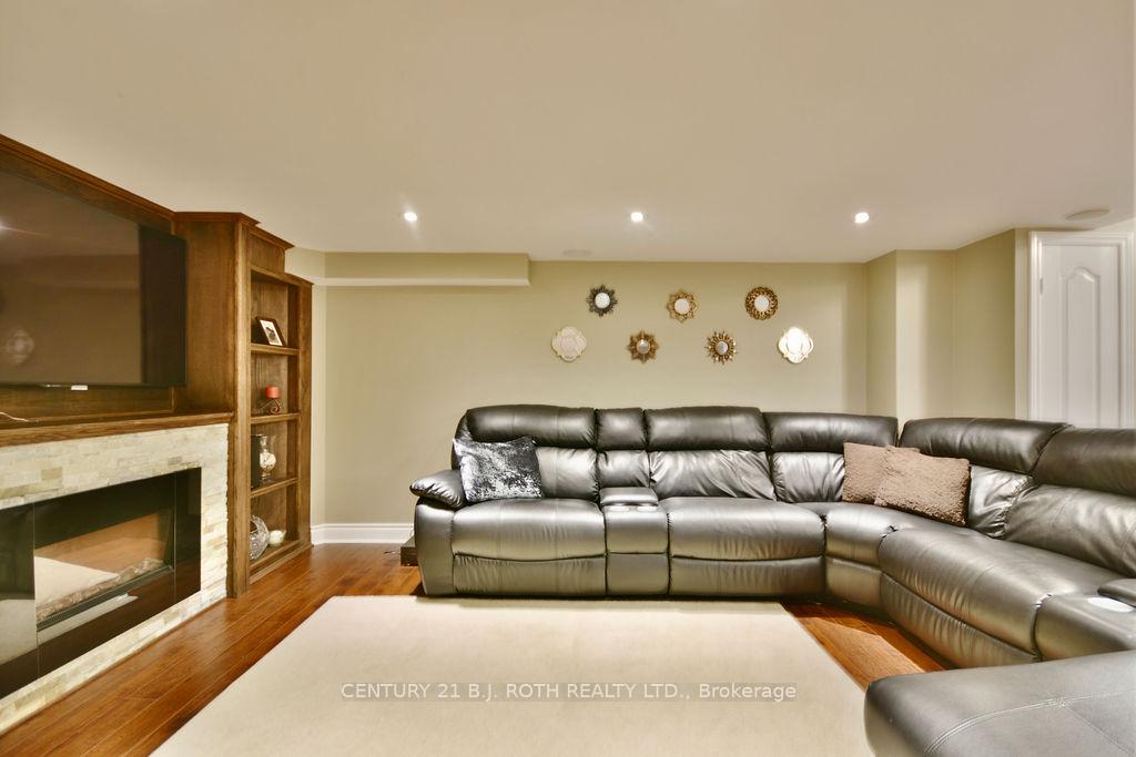 Photo 28 of 79 Maclaren Avenue, Barrie, Innis-Shore — HOMEH