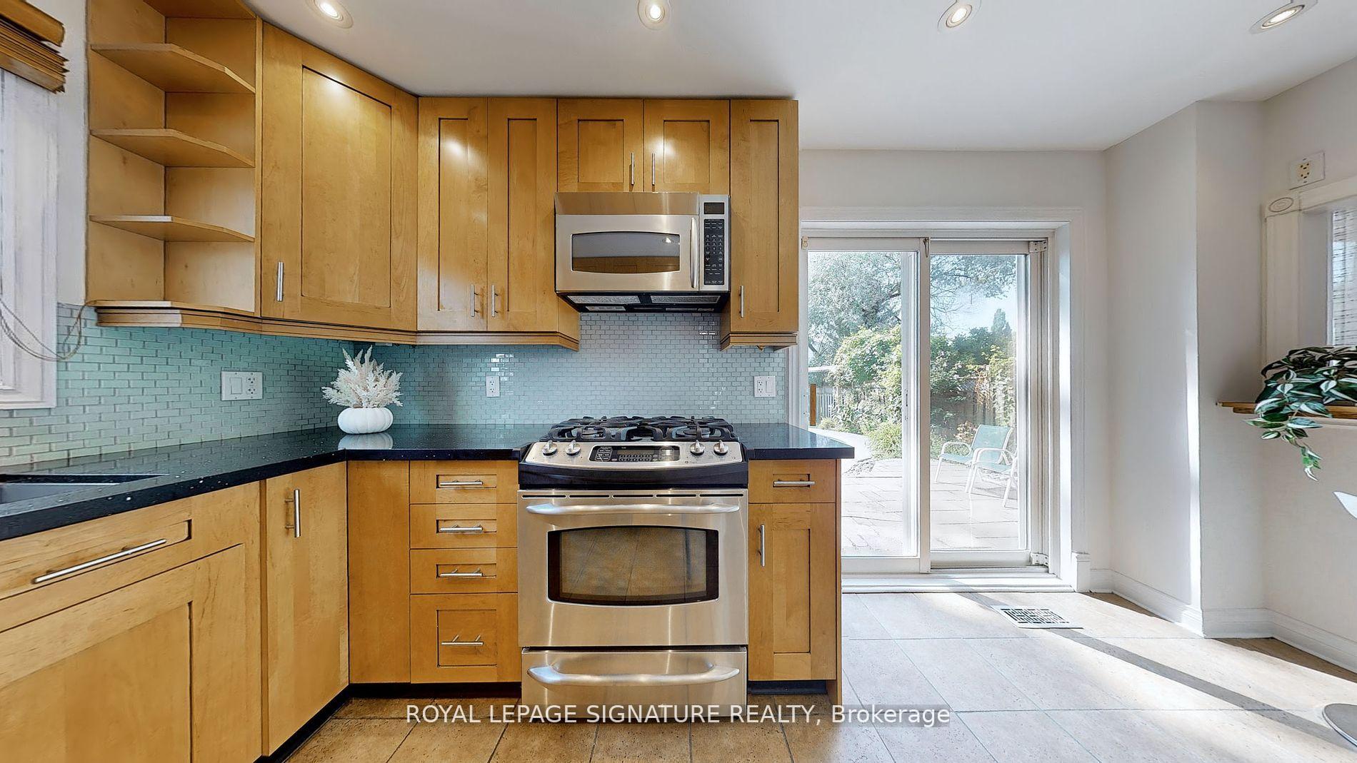 Photo 29 of 51 Dersingham Crescent, Markham, German Mills — HOMEH