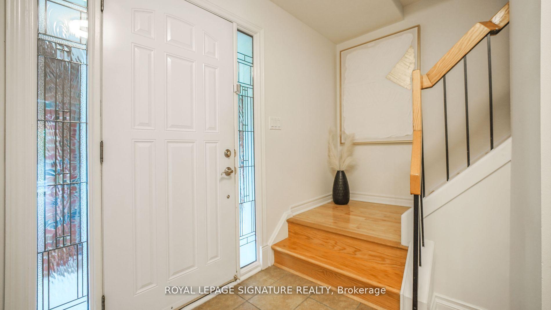 Photo 2 of 51 Dersingham Crescent, Markham, German Mills — HOMEH