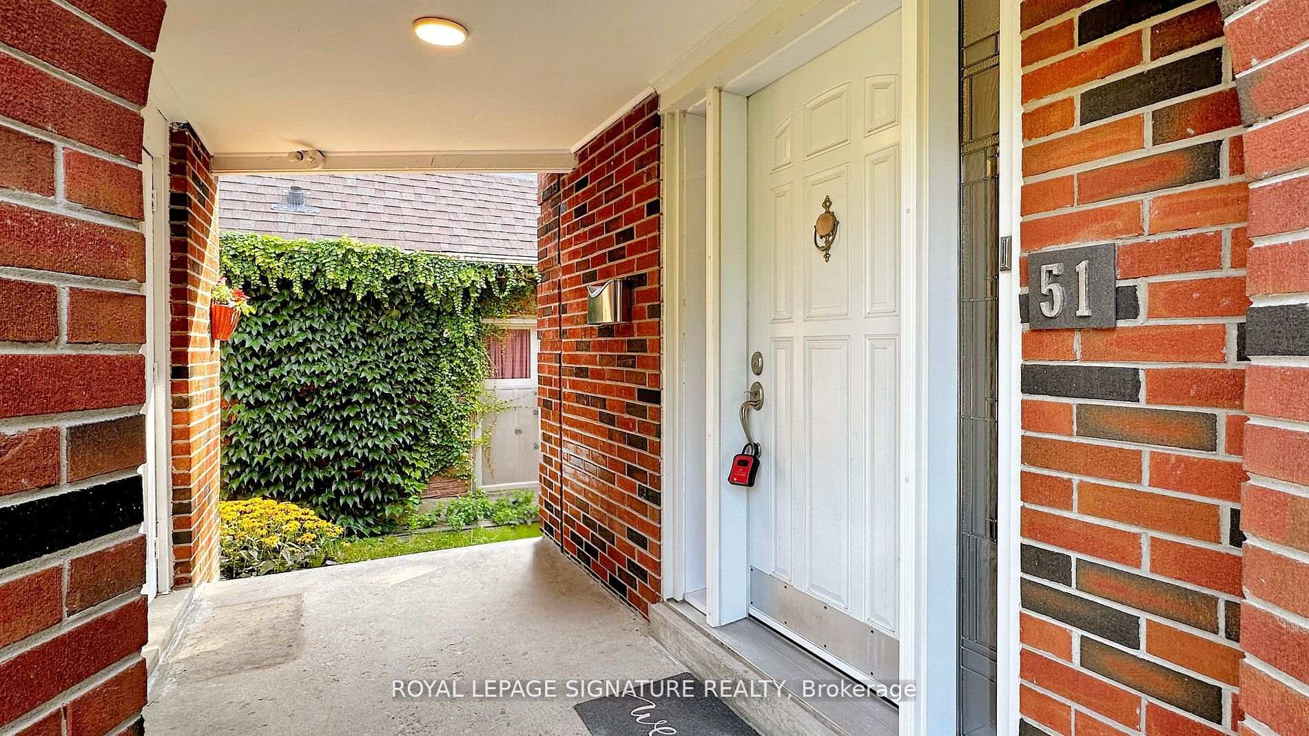 Photo 19 of 51 Dersingham Crescent, Markham, German Mills — HOMEH