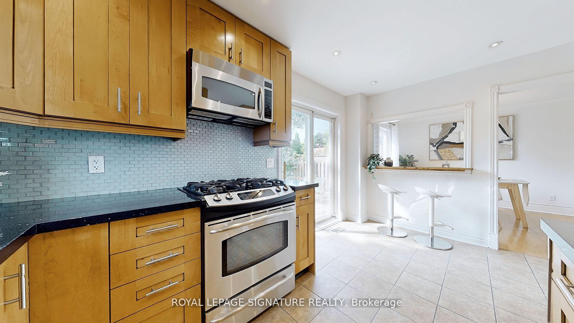 Photo 13 of 51 Dersingham Crescent, Markham, German Mills — HOMEH