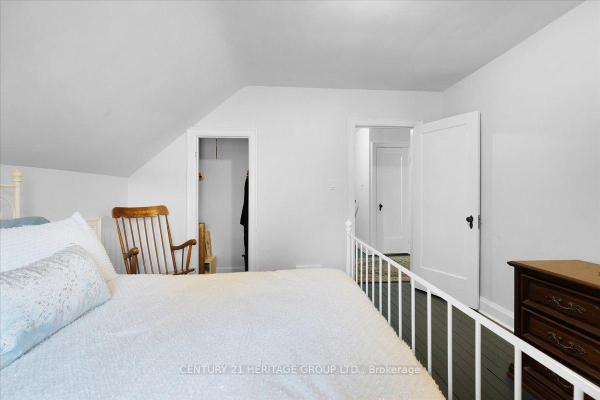 Photo 26 of 114 Traymore Avenue, Hamilton, Cootes Paradise — HOMEH