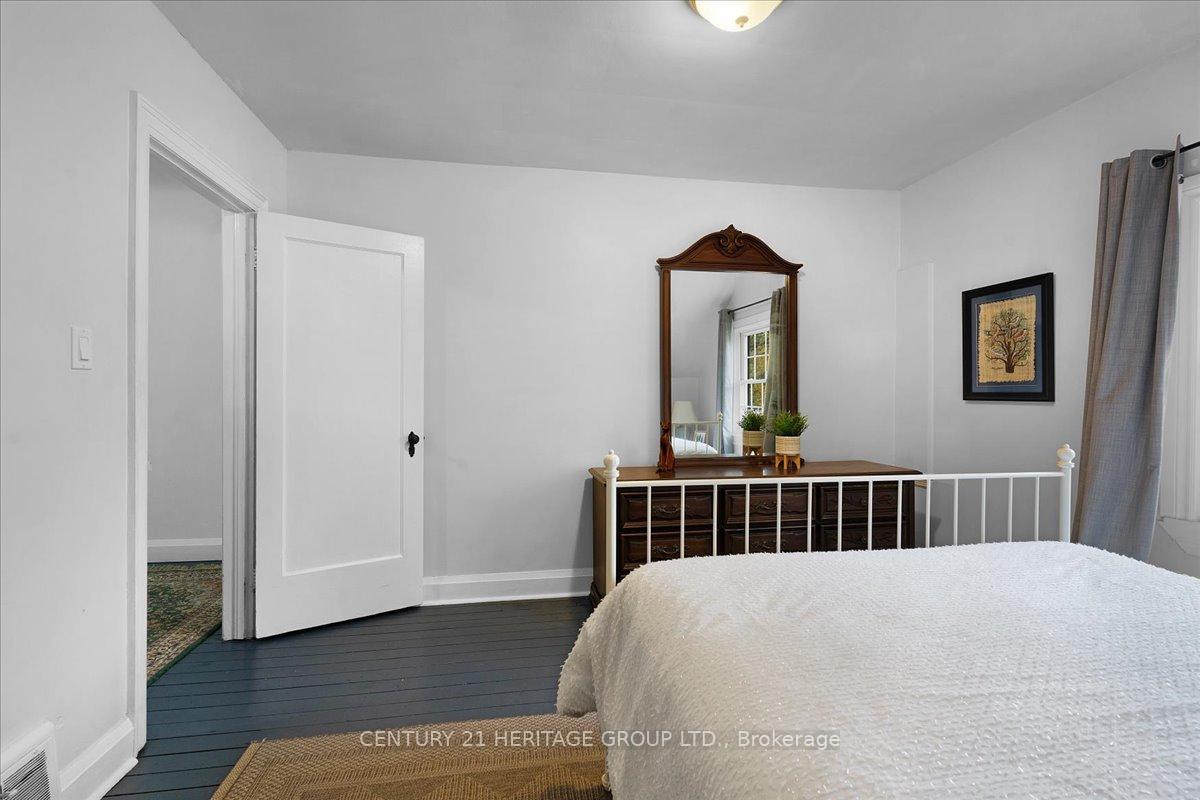 Photo 25 of 114 Traymore Avenue, Hamilton, Cootes Paradise — HOMEH