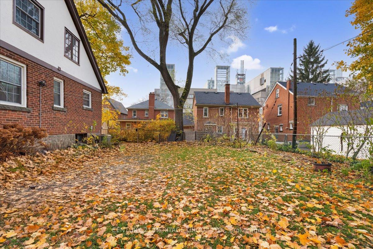 Photo 38 of 114 Traymore Avenue, Hamilton, Cootes Paradise — HOMEH