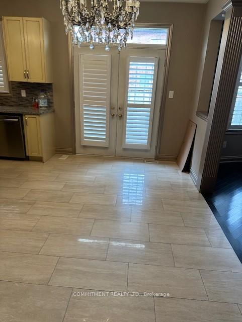 Photo 5 of 341 Lawford Road, Vaughan, Vellore Village — HOMEH