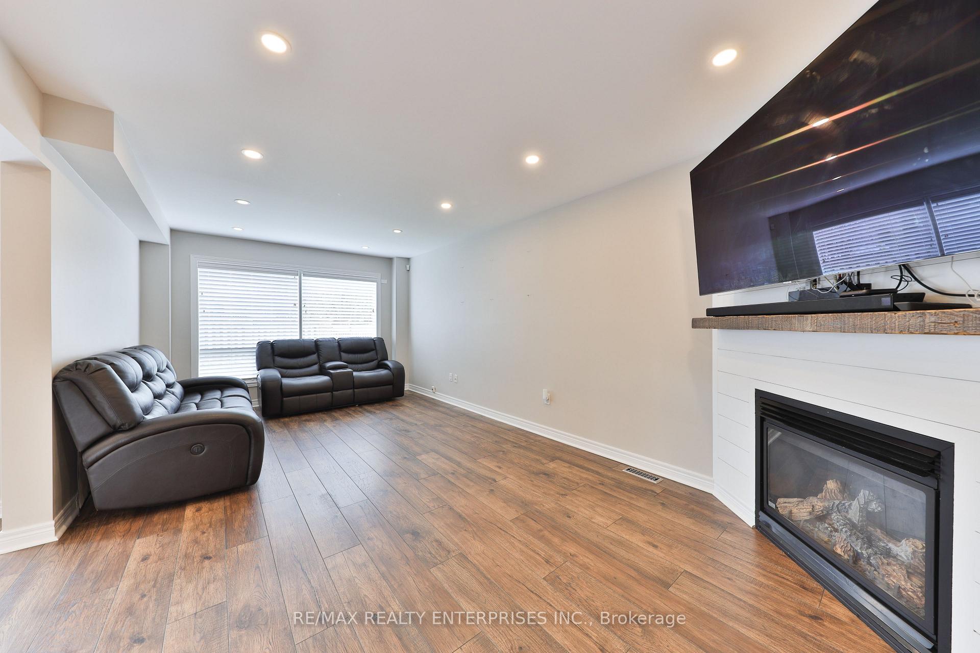 Photo 27 of 12 Grapevine Road, Caledon, Bolton West — HOMEH
