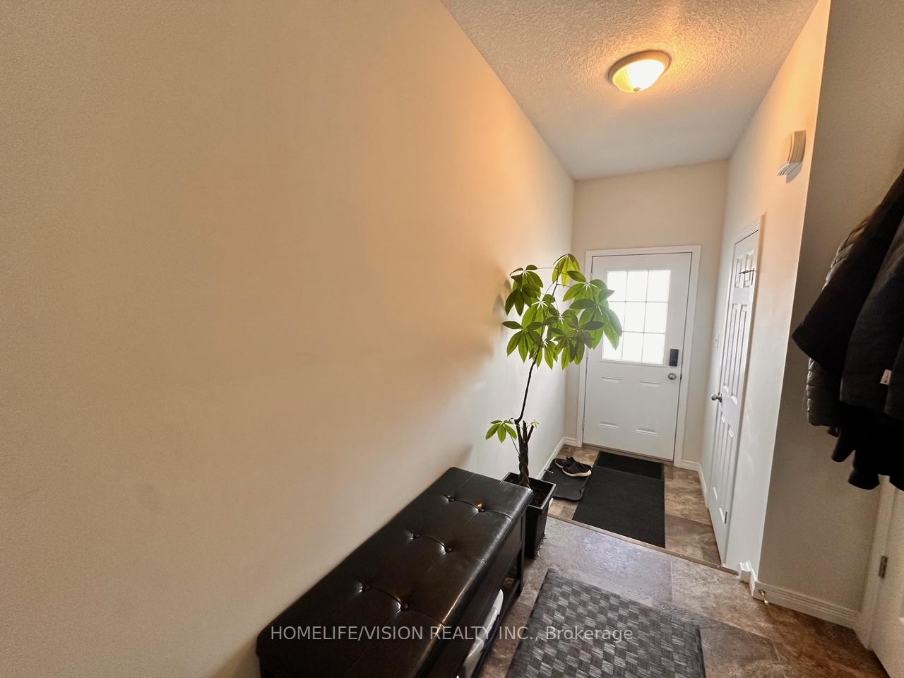 Photo 10 of 515 Rivertrail Avenue, Kitchener — HOMEH