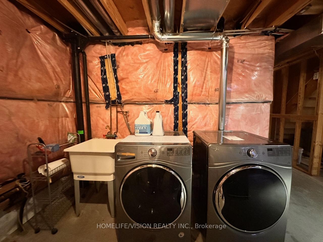 Photo 11 of 515 Rivertrail Avenue, Kitchener — HOMEH