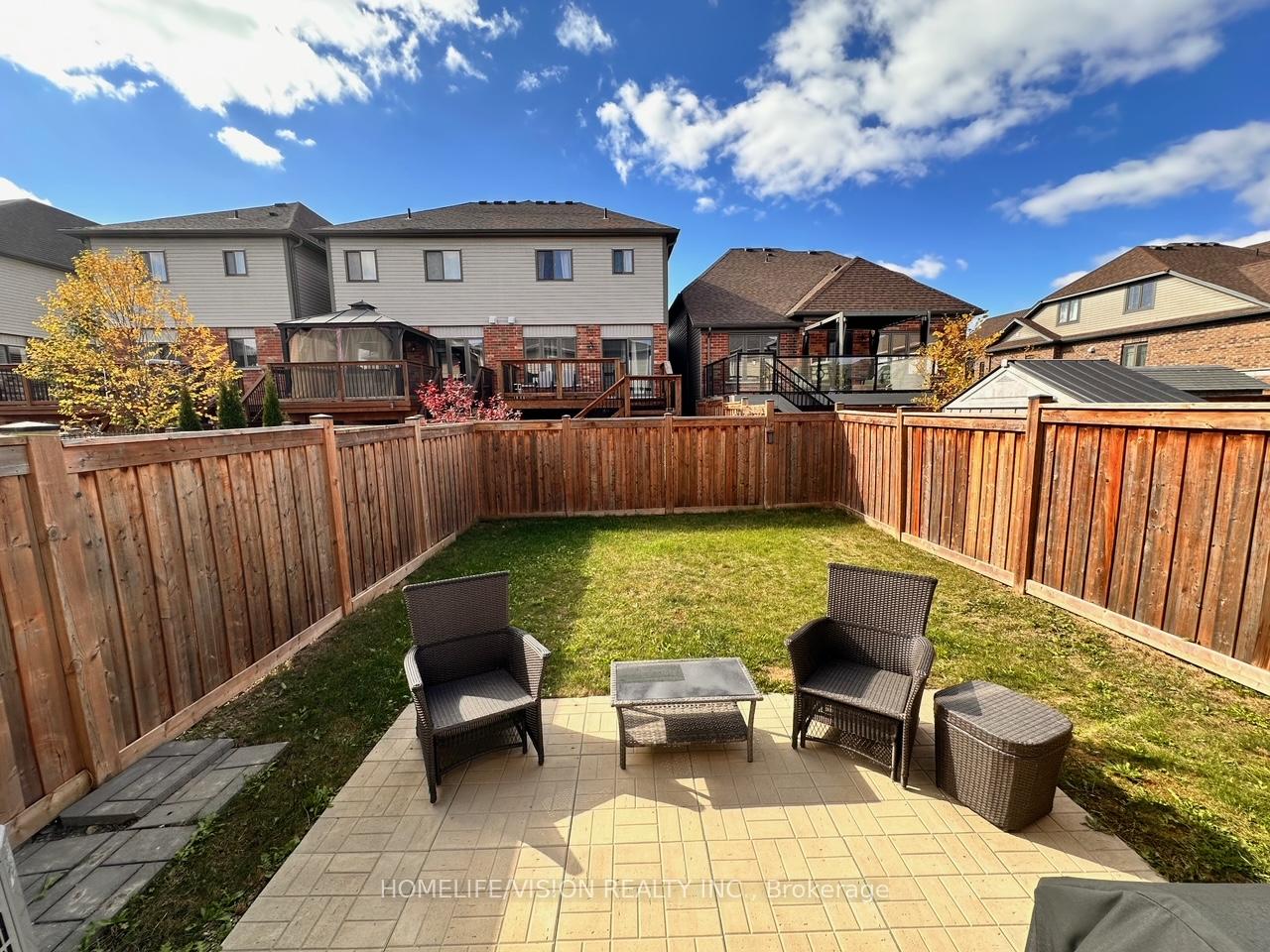 Photo 23 of 515 Rivertrail Avenue, Kitchener — HOMEH