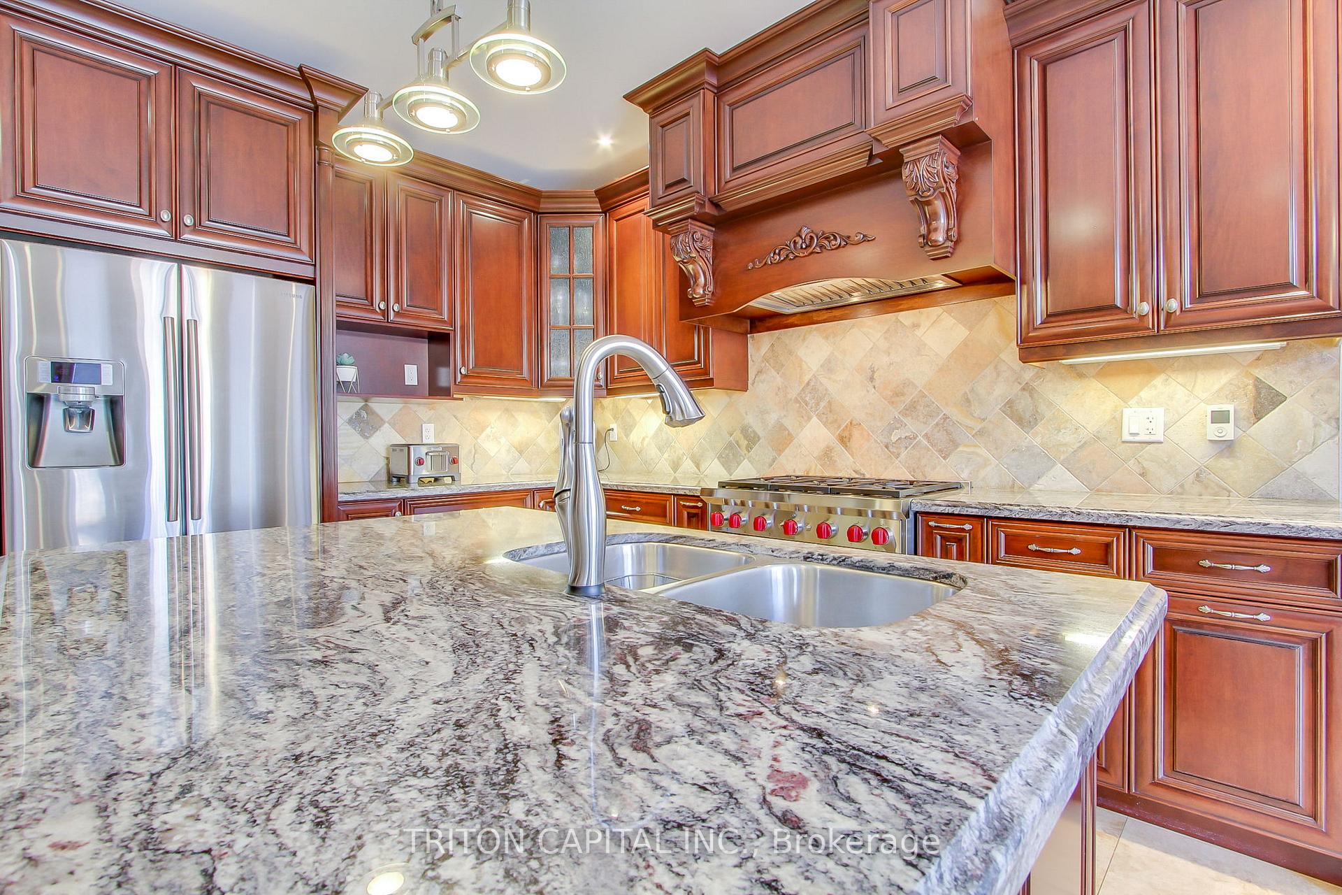 Photo 8 of 150 Andrew Hill Drive, Vaughan, Vellore Village — HOMEH