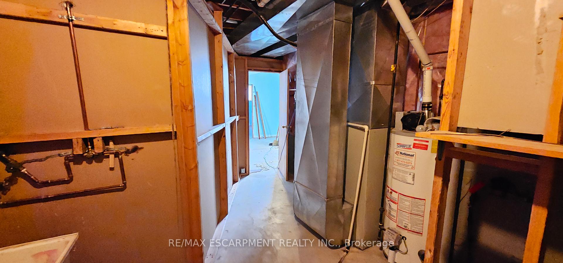 Photo 30 of 61 East 26th Street, Hamilton, Eastmount — HOMEH
