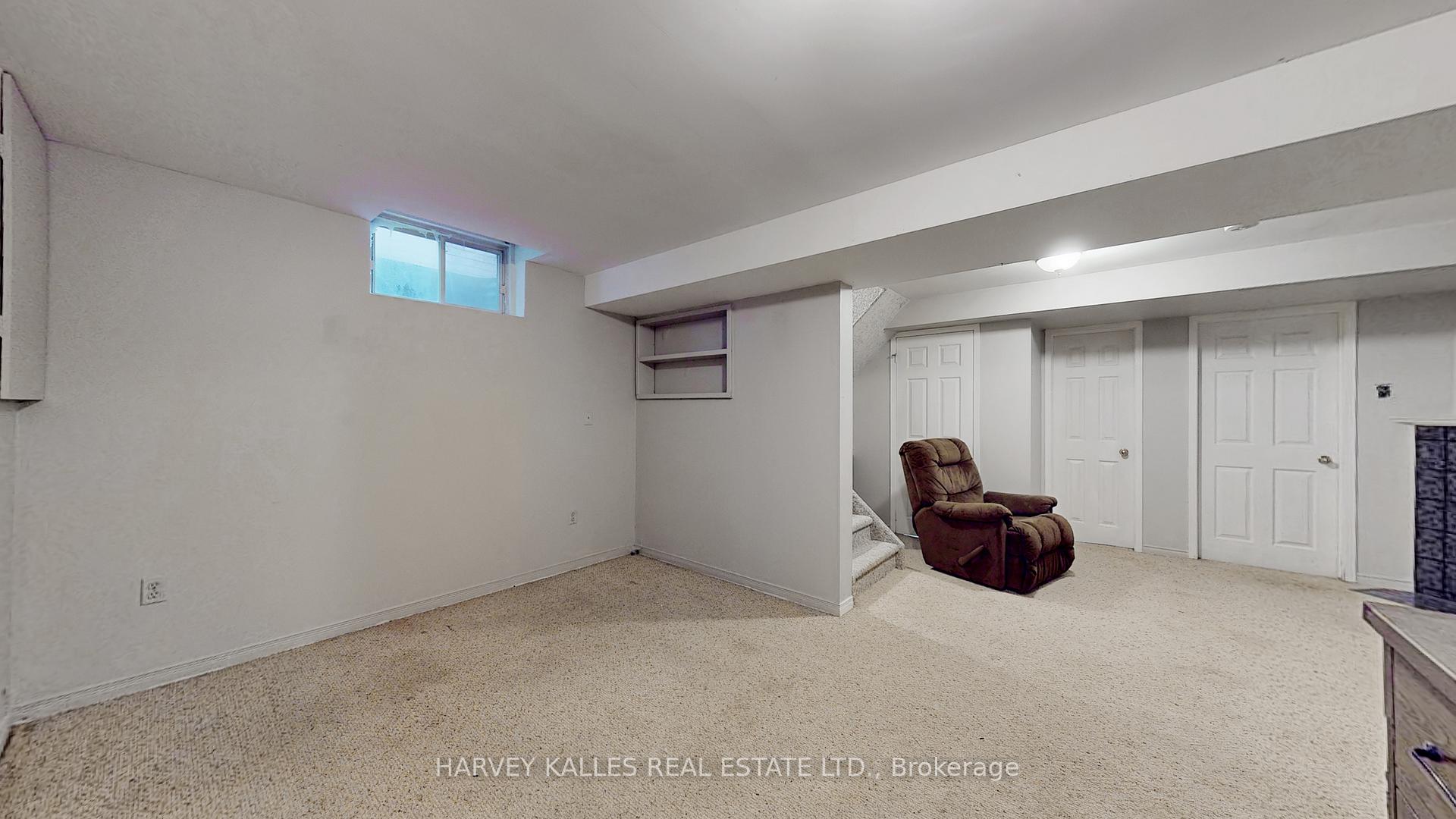 Photo 20 of 22 Laidlaw Drive, Barrie, West Bayfield — HOMEH