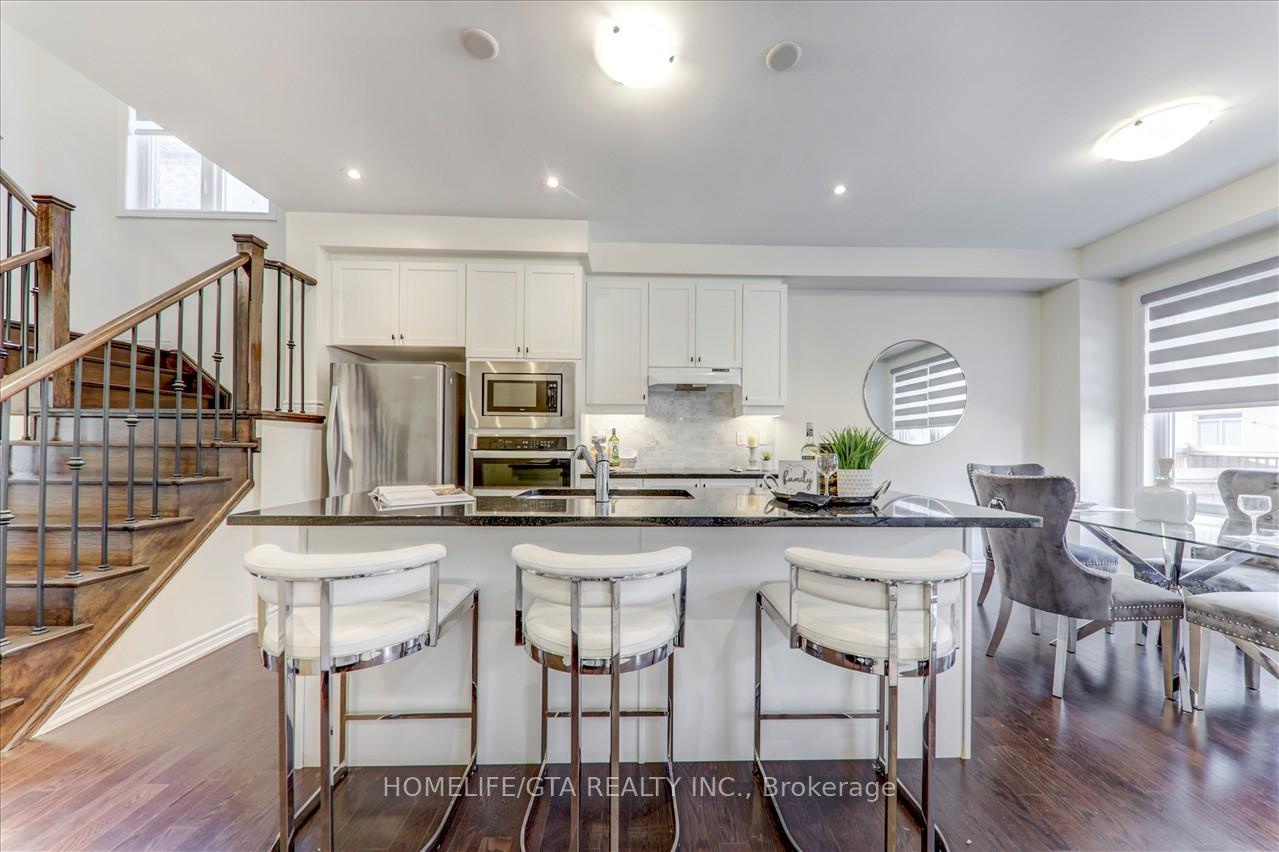 Photo 11 of 81 Mountainside Crescent, Whitby, Rolling Acres — HOMEH