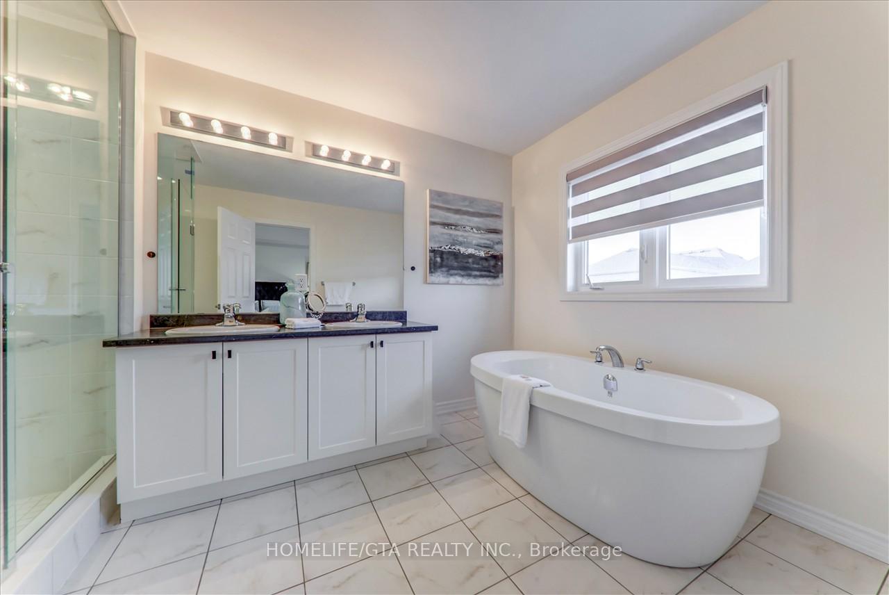 Photo 18 of 81 Mountainside Crescent, Whitby, Rolling Acres — HOMEH