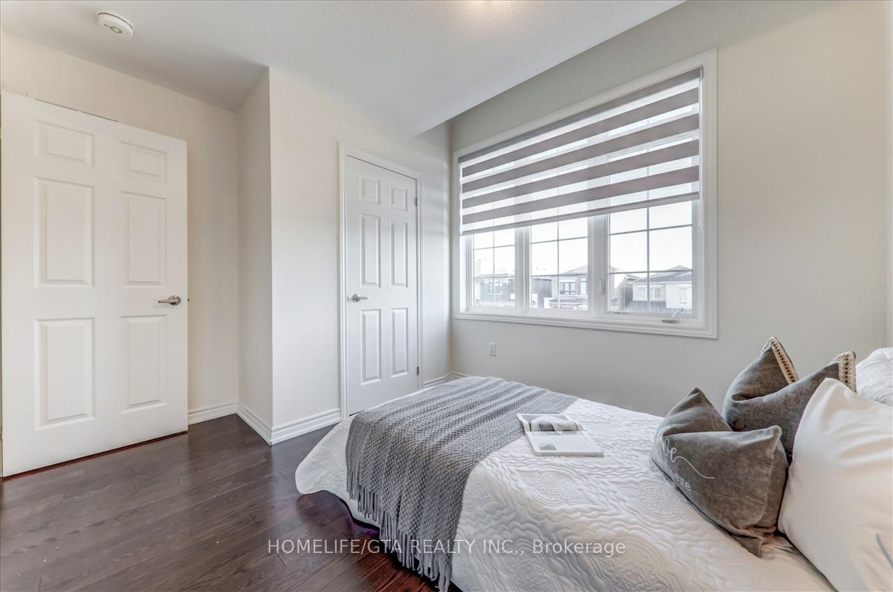 Photo 19 of 81 Mountainside Crescent, Whitby, Rolling Acres — HOMEH