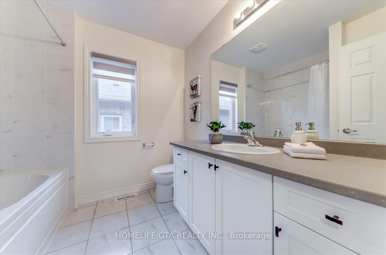Photo 26 of 81 Mountainside Crescent, Whitby, Rolling Acres — HOMEH