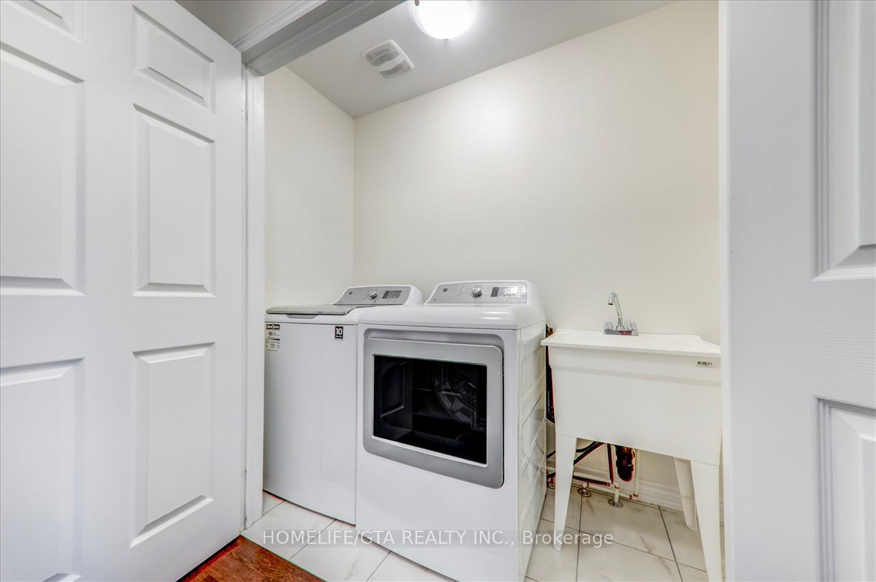 Photo 27 of 81 Mountainside Crescent, Whitby, Rolling Acres — HOMEH