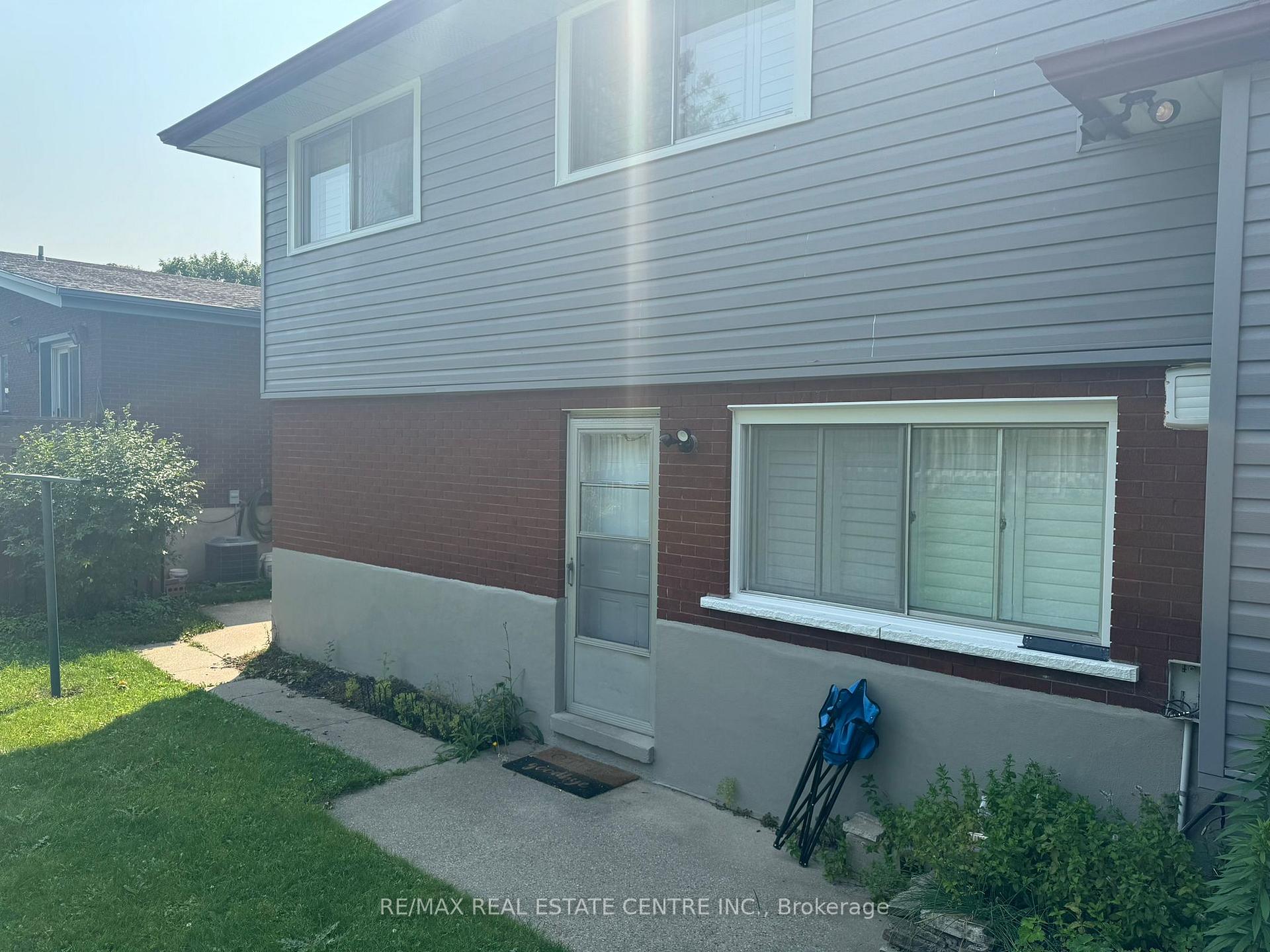 Photo 6 of 62 Elkington Drive, Kitchener — HOMEH