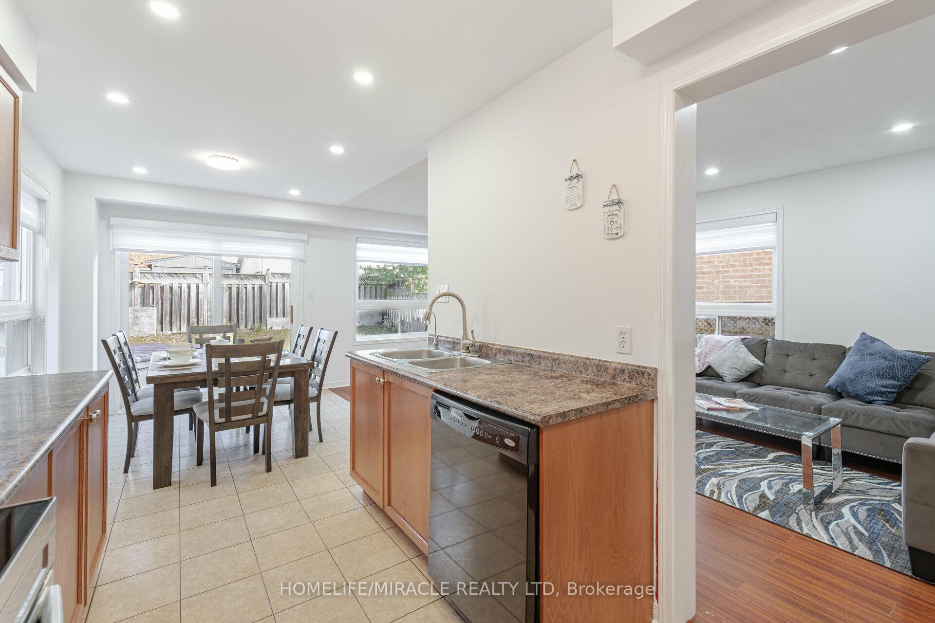 Photo 11 of 221 High Street, Clarington, Bowmanville — HOMEH