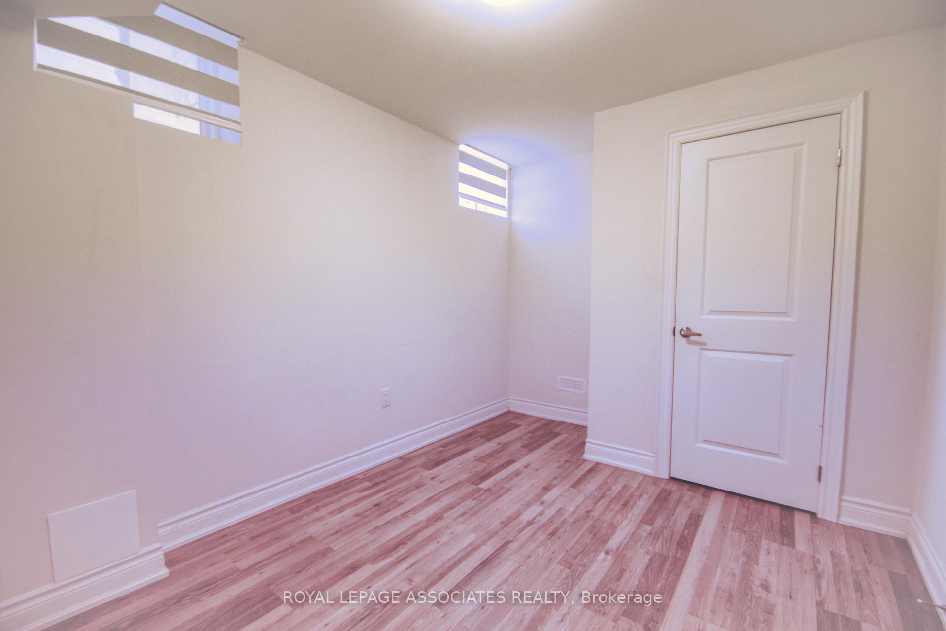 Photo 8 of 1018 Skyridge Boulevard, Pickering, Rural Pickering — HOMEH