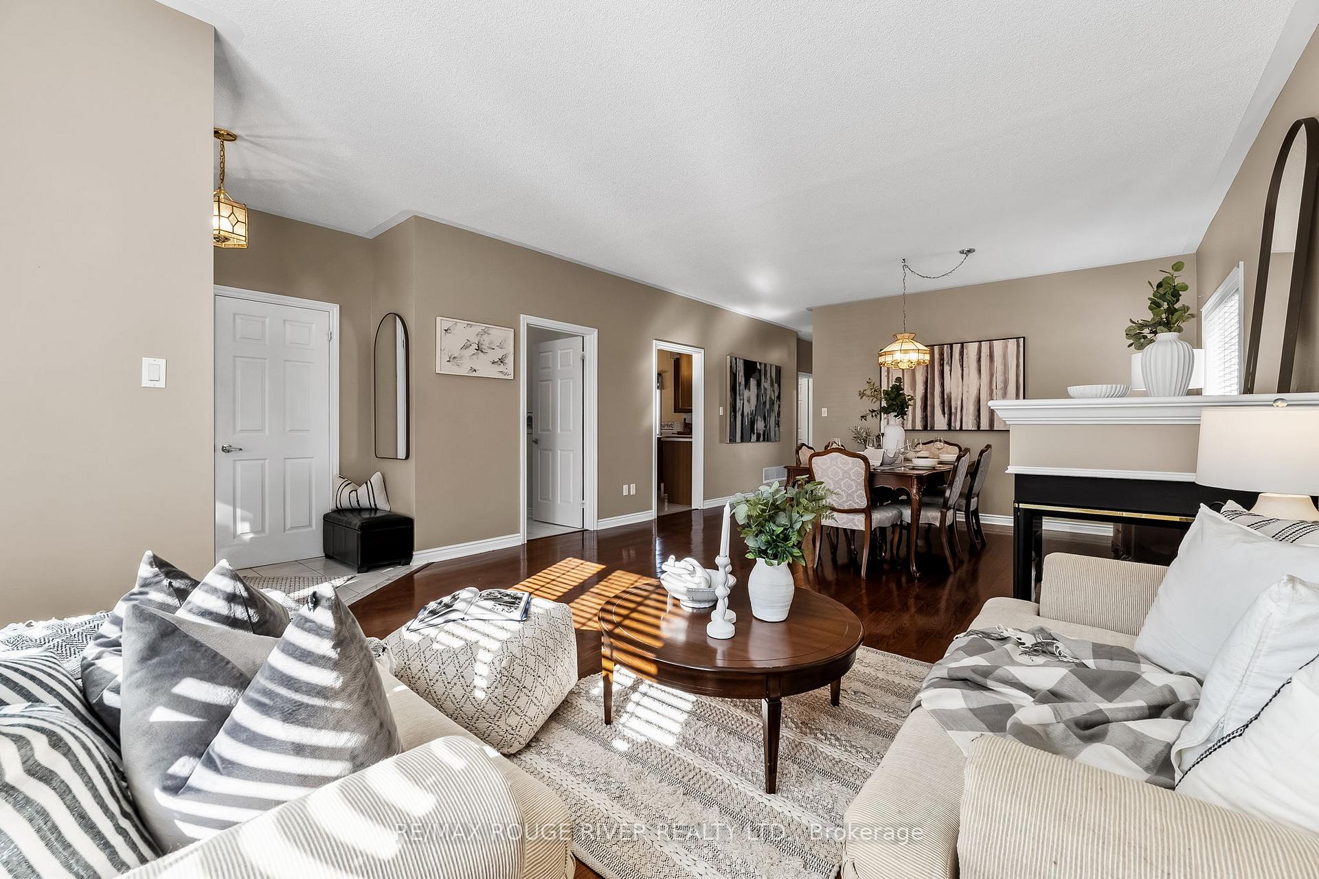 Photo 6 of 53 Waterbury Crescent, Scugog, Port Perry — HOMEH