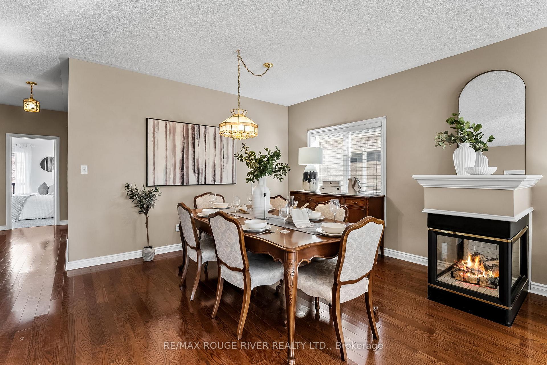 Photo 3 of 53 Waterbury Crescent, Scugog, Port Perry — HOMEH