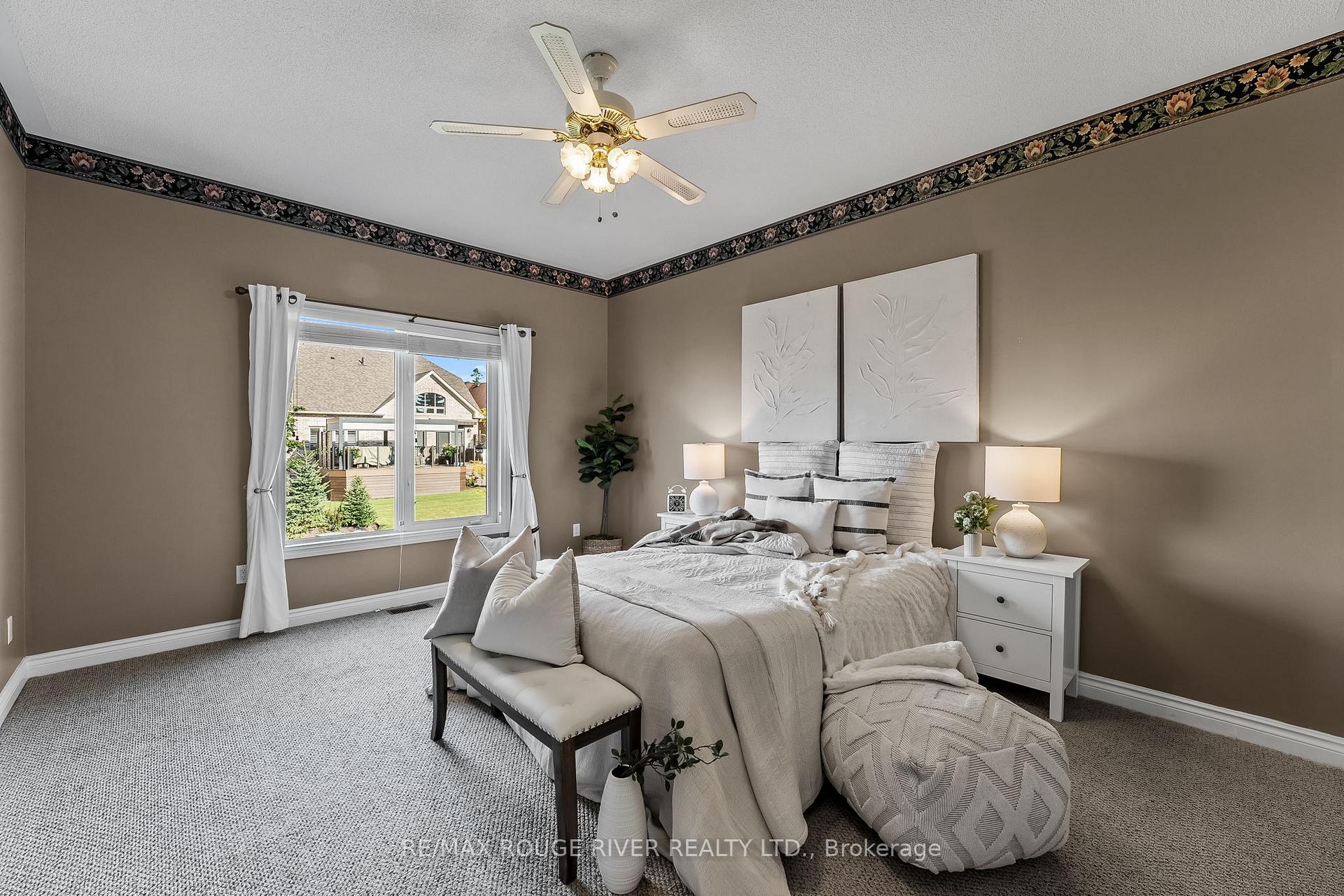 Photo 12 of 53 Waterbury Crescent, Scugog, Port Perry — HOMEH