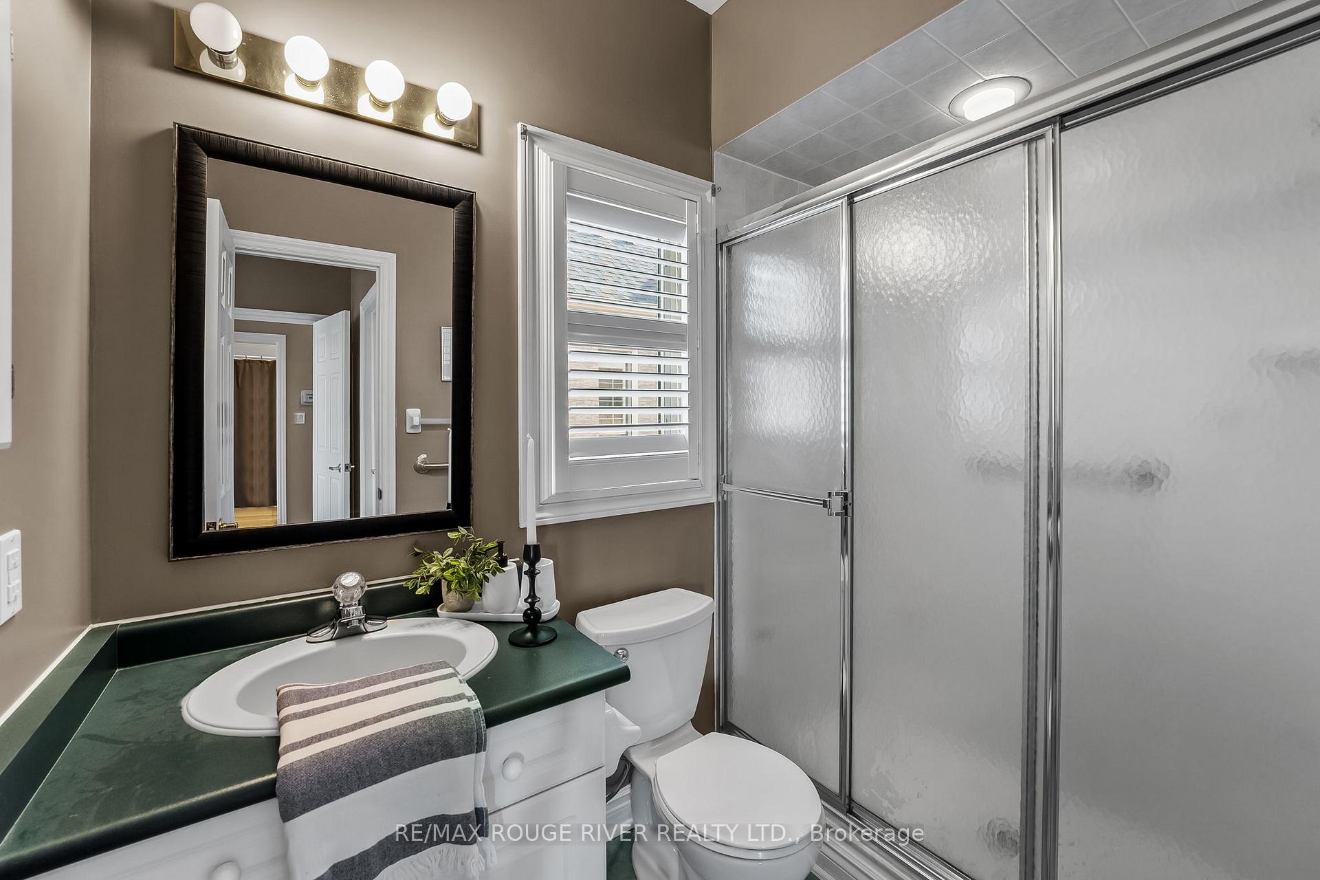 Photo 9 of 53 Waterbury Crescent, Scugog, Port Perry — HOMEH