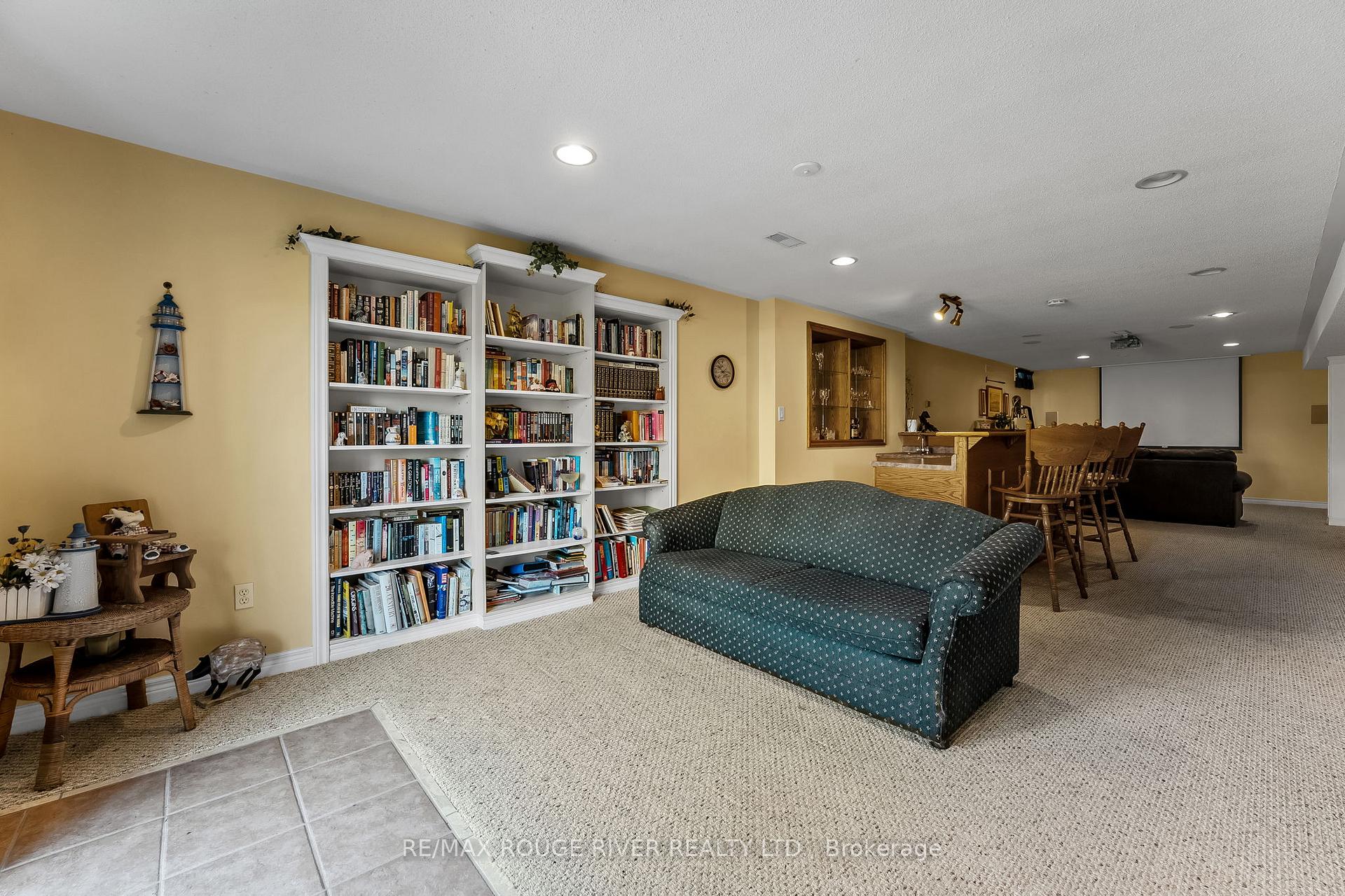 Photo 20 of 53 Waterbury Crescent, Scugog, Port Perry — HOMEH