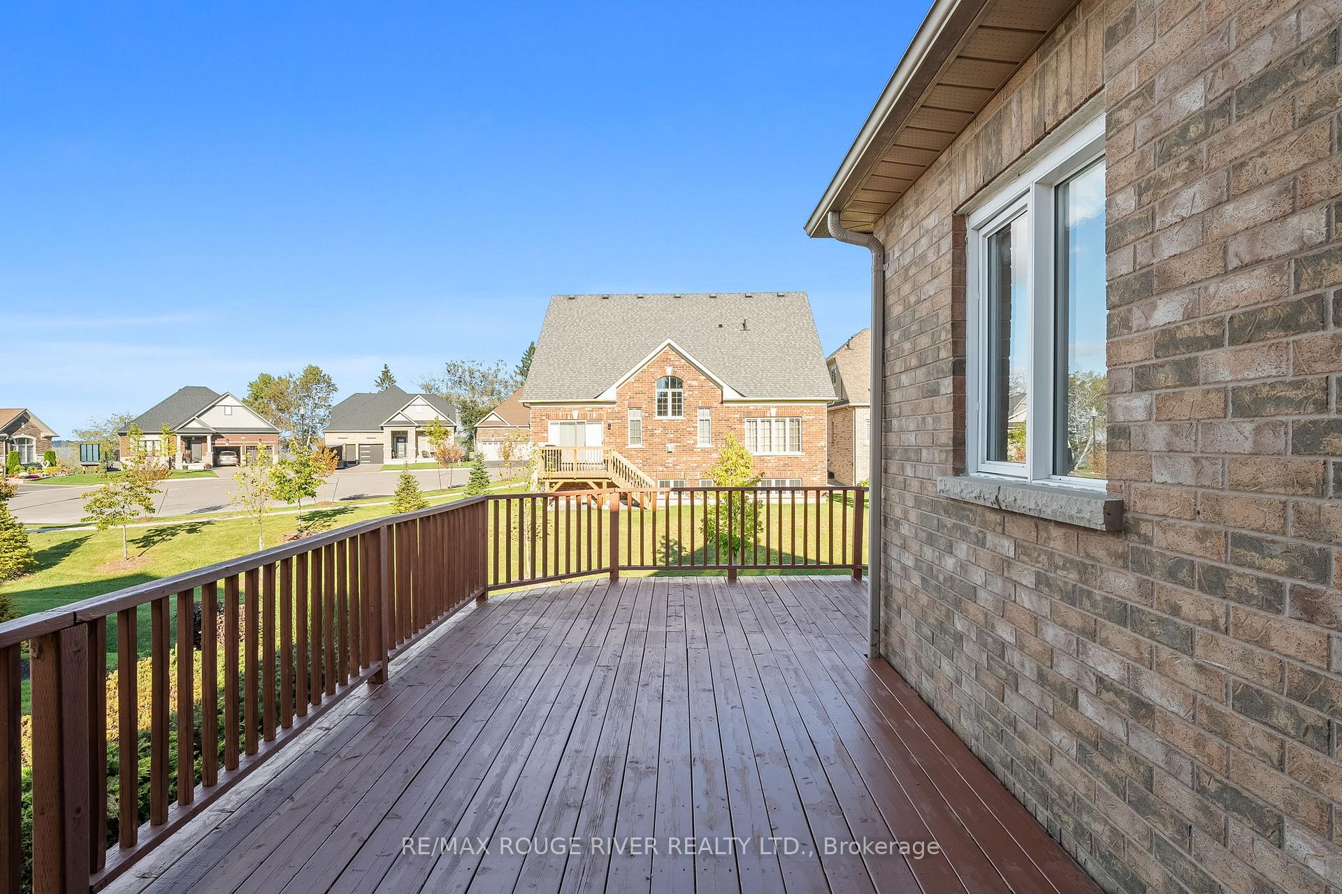 Photo 18 of 53 Waterbury Crescent, Scugog, Port Perry — HOMEH
