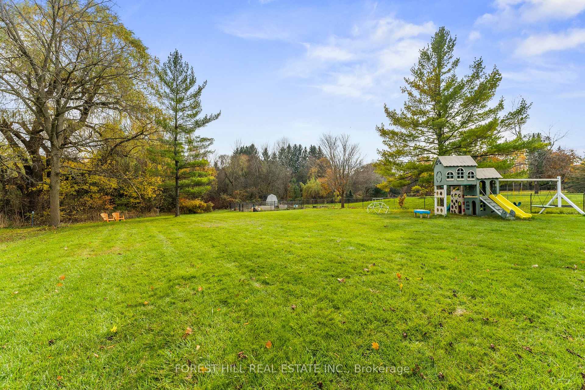 Photo 36 of 63 Humber Valley Crescent, King, King City — HOMEH