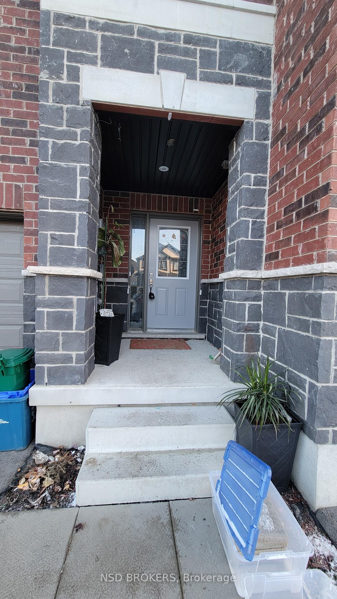 Photo 23 of 116 Monarch Woods Drive, Kitchener, Doon South — HOMEH