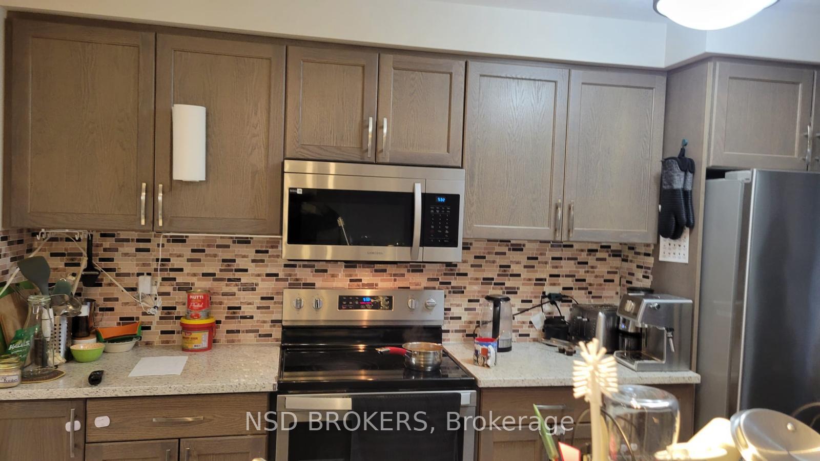 Photo 9 of 116 Monarch Woods Drive, Kitchener, Doon South — HOMEH