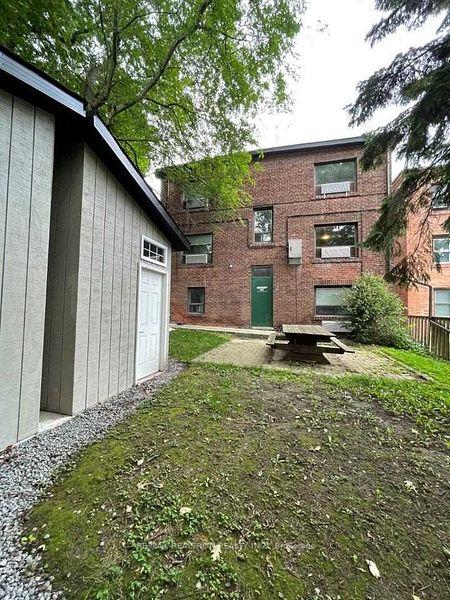 Photo 15 of Unit 9, 2477 Queen Street E, Toronto, The Beaches — HOMEH
