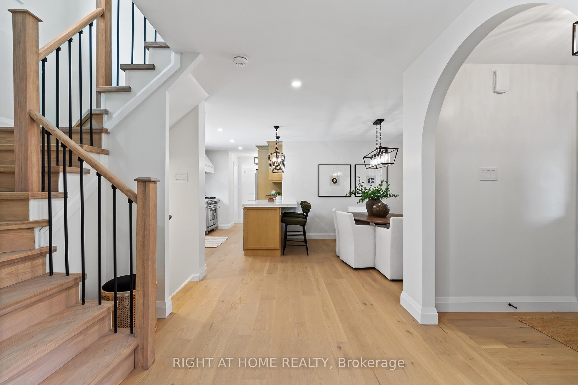 Photo 8 of 250 Linwood Crescent, Burlington, Appleby — HOMEH