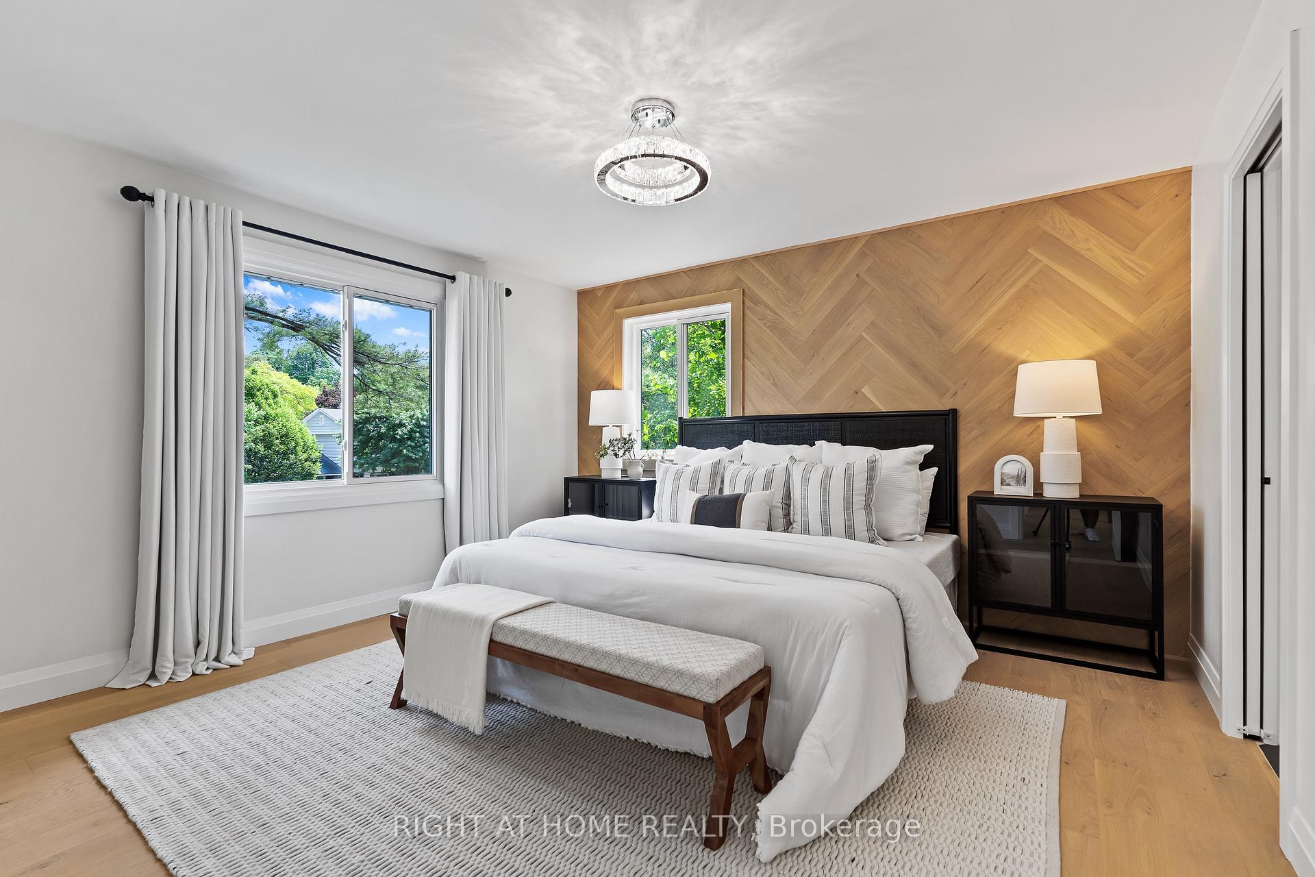 Photo 16 of 250 Linwood Crescent, Burlington, Appleby — HOMEH
