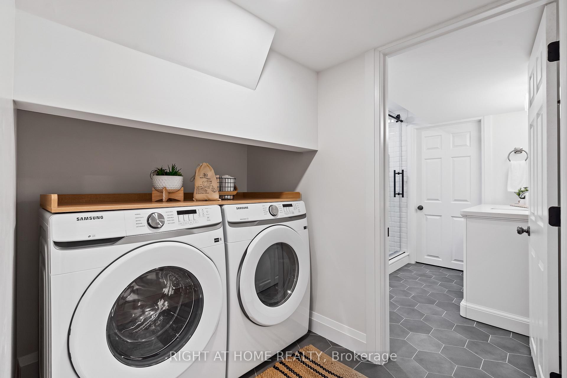 Photo 30 of 250 Linwood Crescent, Burlington, Appleby — HOMEH