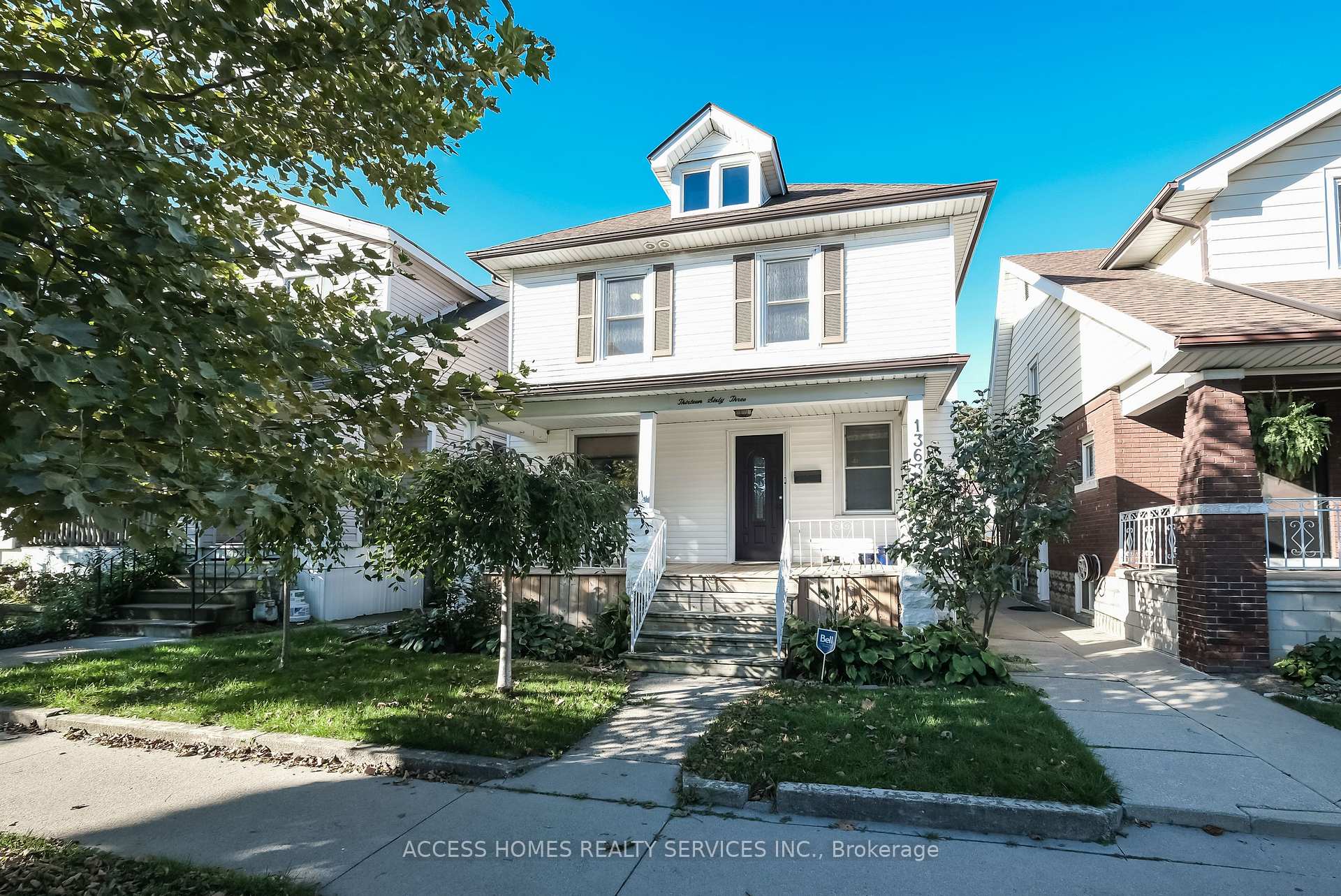 Front of 1363 Windermere Road