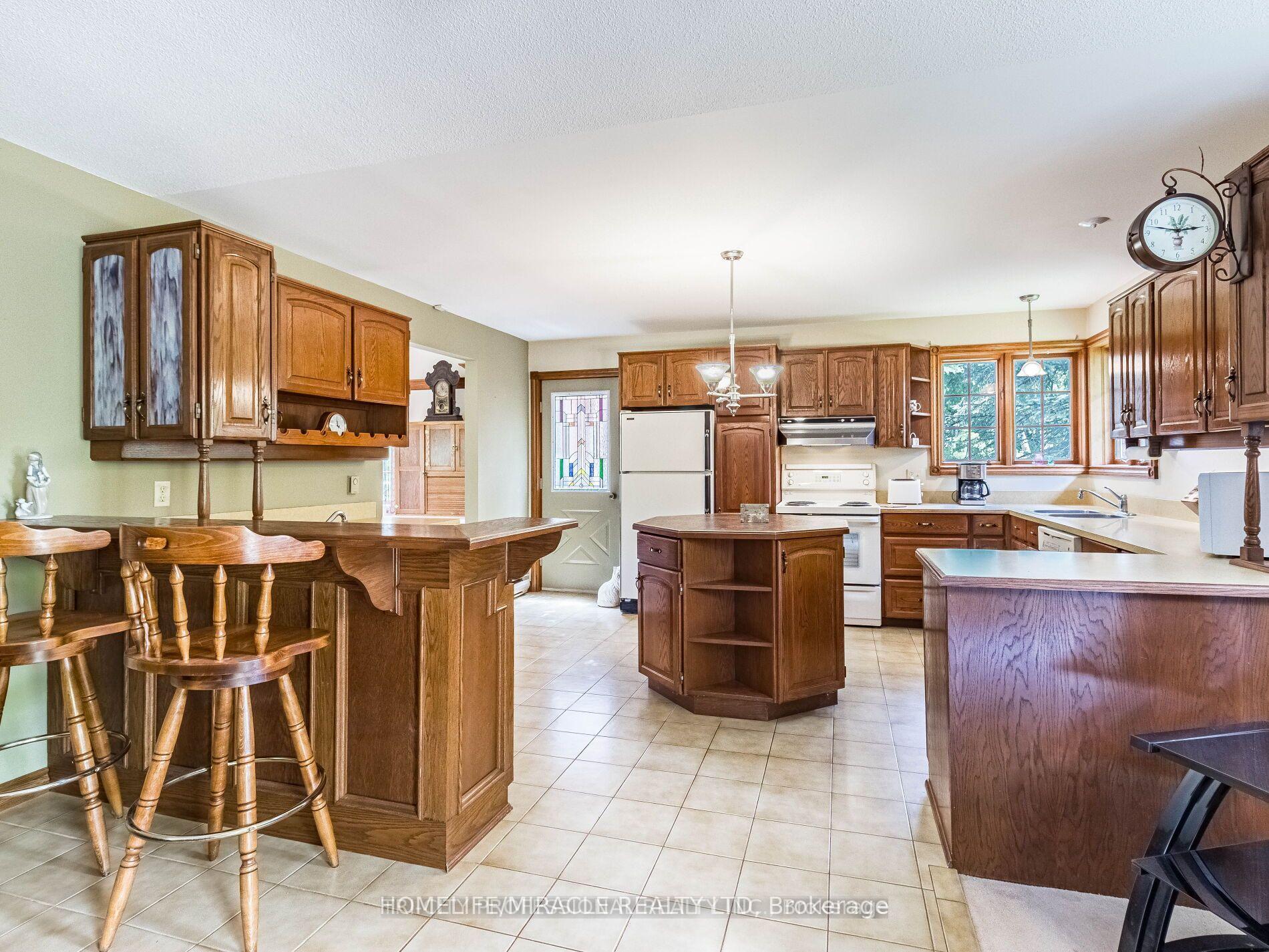 Photo 11 of 14706 Bramalea Road W, Caledon, Rural Caledon — HOMEH