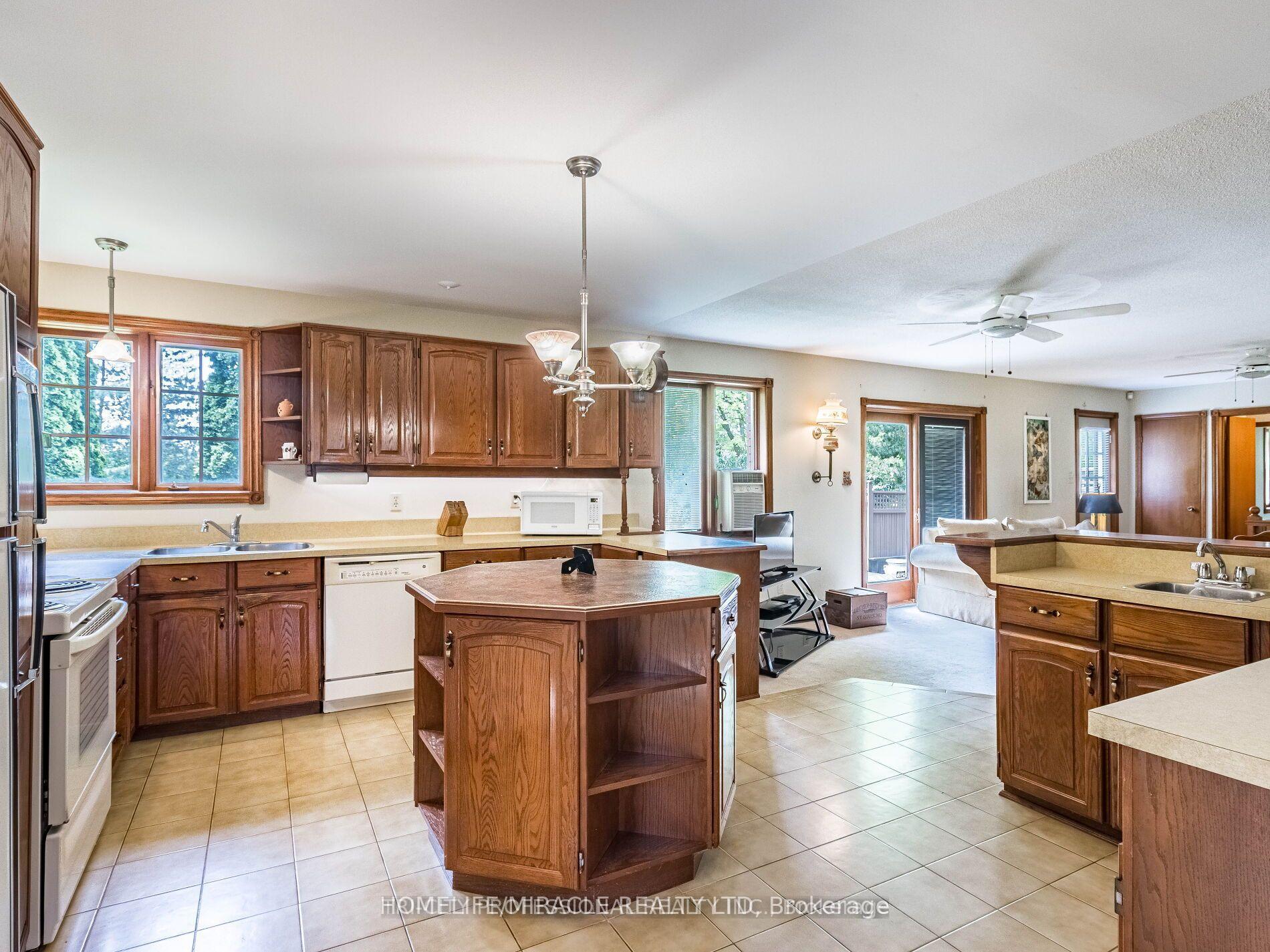 Photo 15 of 14706 Bramalea Road W, Caledon, Rural Caledon — HOMEH
