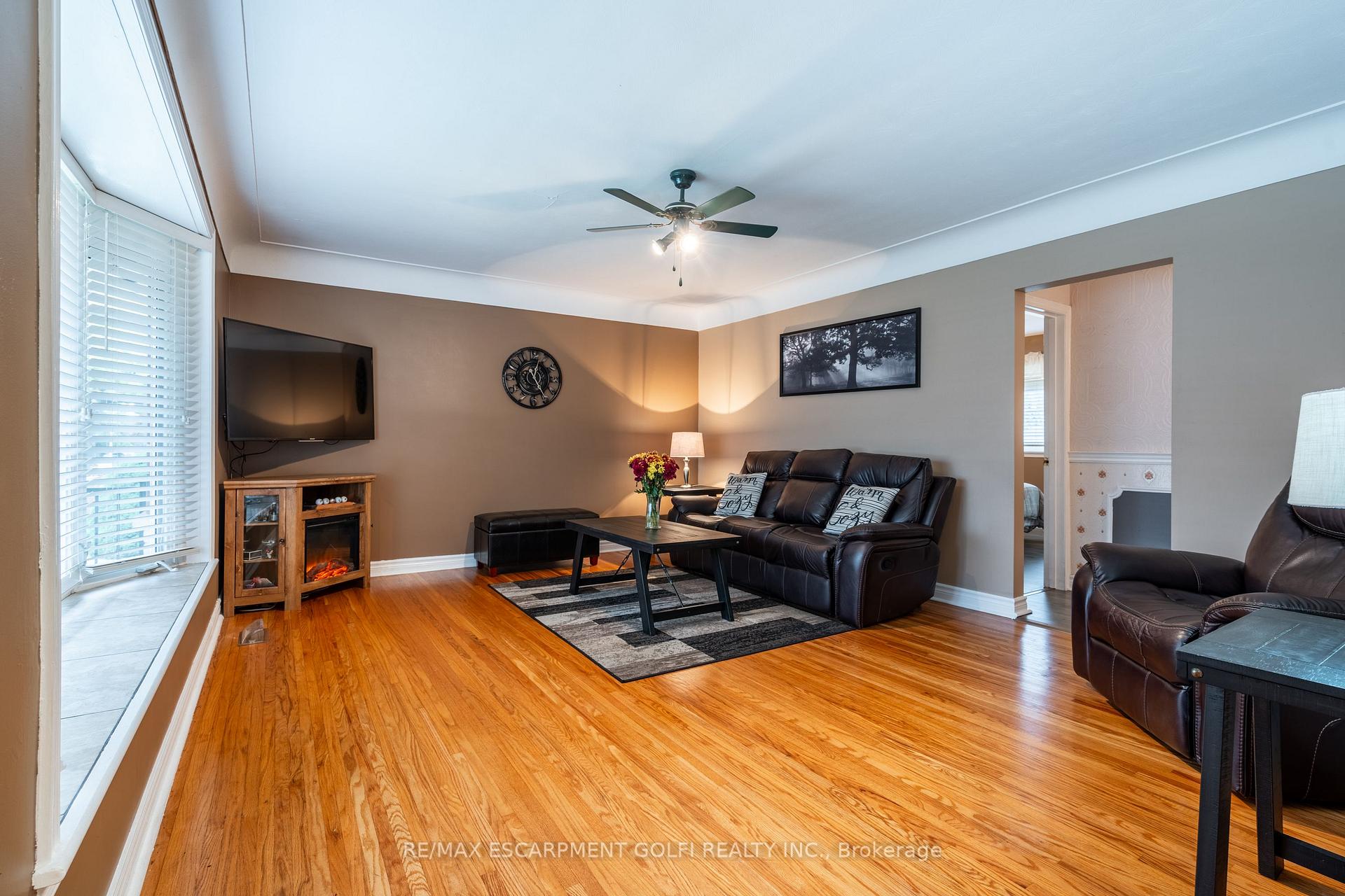 Photo 8 of 737 Upper Ottawa Street, Hamilton, Hampton Heights — HOMEH
