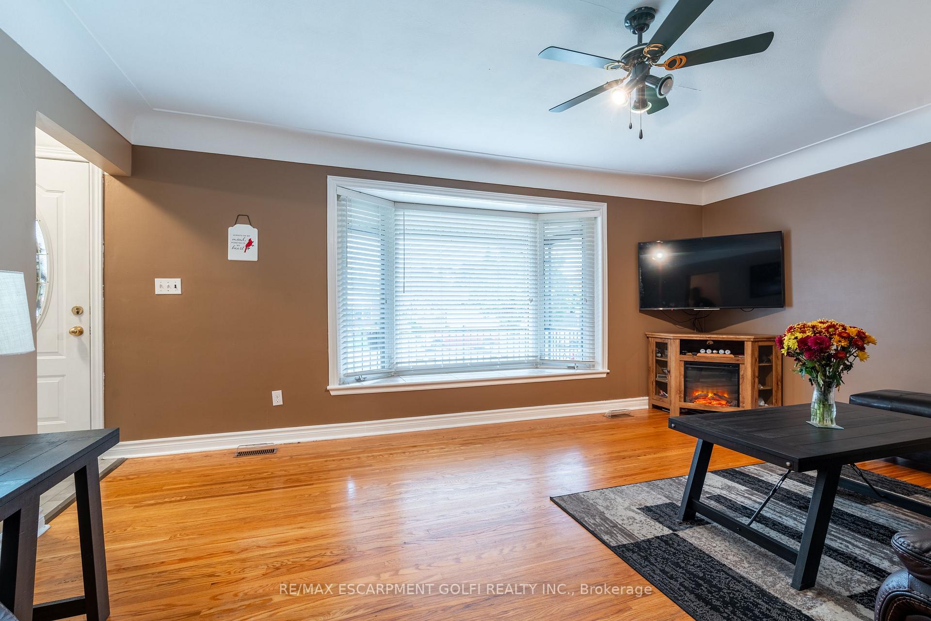 Photo 9 of 737 Upper Ottawa Street, Hamilton, Hampton Heights — HOMEH