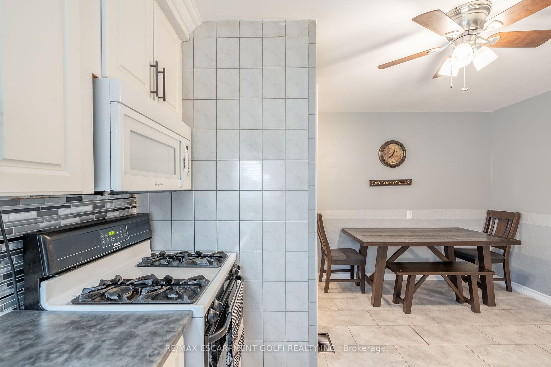 Photo 18 of 737 Upper Ottawa Street, Hamilton, Hampton Heights — HOMEH